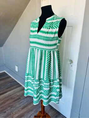 Sleeveless Green Patterned Sundress